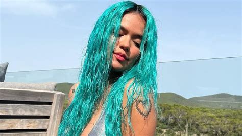 Karol G anunció en Instagram que su cabello ya no será de color azul RPP Noticias
