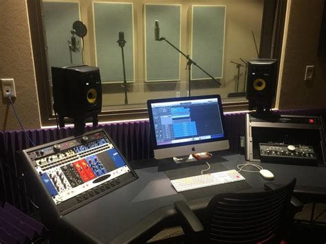 Crescent Underground Recording Studio | Ezra Stiles College