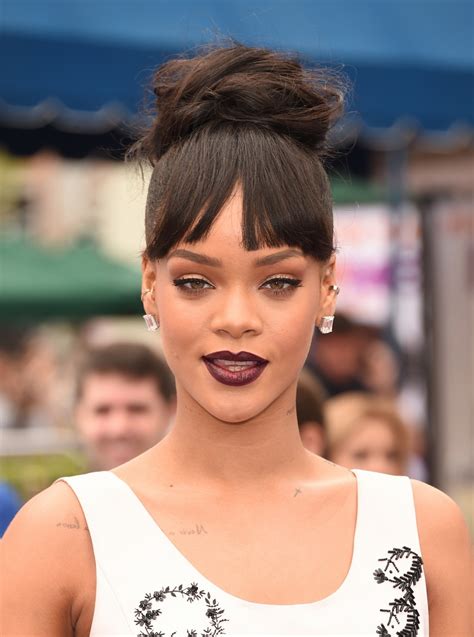 8 Times Rihannas Hair Totally Transformed In Just One Year Savoir Flair