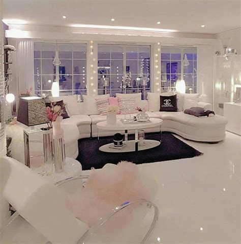 Pin By Enticing On Homes Dream House Interior Dream House Rooms