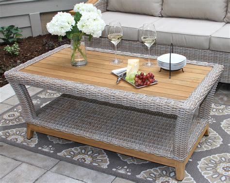 How To Decorate An Outdoor Coffee Table - Coffee Table Decor