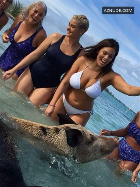 Ashley Graham Sexy Curves On Vacation AZNude