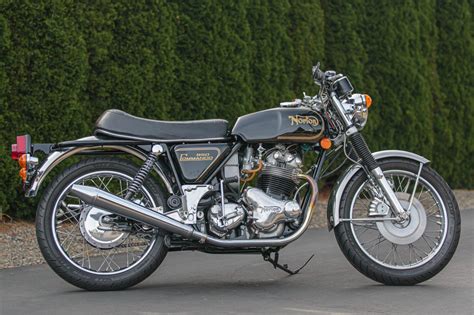 restored 1974 norton commando 850 is searching for the caring owner it deserves autoevolution
