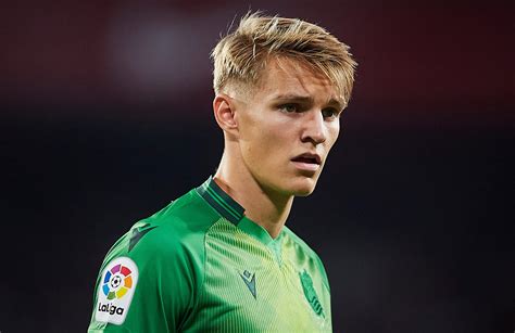 Martin ødegaard est le fils de hans erik ödegaard (manager. Martin Odegaard's show against Real Madrid sends social ...