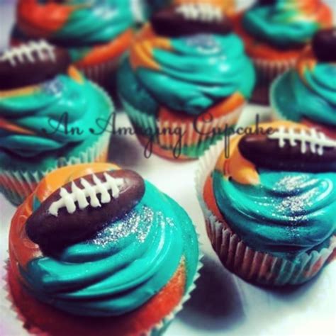 We did not find results for: Pin by Jeritza Gonzalez on Cupcakes | Miami dolphins cake ...