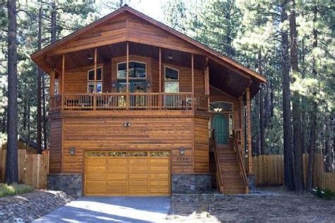 Unit has 1 queen bed, 2 bunk beds. Lake Tahoe, California Cabin Rentals & Getaways - All Cabins