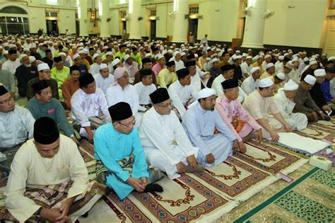 Malaysian national holiday (maulidur rasul, tuesday 15 februay 2011) falls within our stay and we were wondering how this. CAHAYA KEHIDUPAN TAUHID: Sambutan Maulidur Rasul SAW di ...