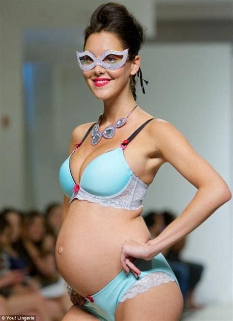 Finally Sexy Maternity Bras Pregnant Models Strut Runway Worthy