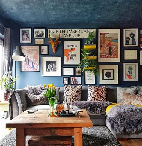 How to turn walls into art in 2020 | Gallery wall living room, Blue ...