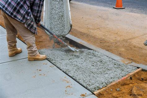Inverness Concrete Delivery Mud Loads Concrete Ready Mix