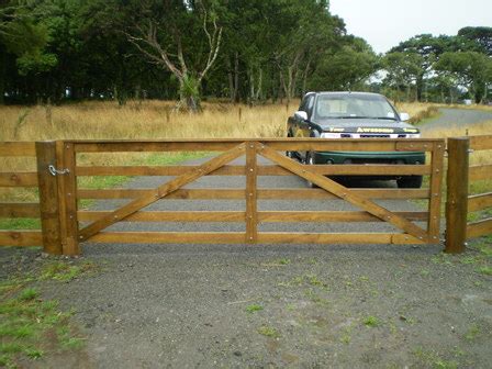 Gates are up, going and looking good, i will send you a photo, thanks for your help. 3m gate - Lifestylers Farm Fencing Wairarapa Wellington ...