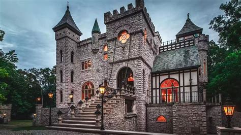 5 Castles You Can Buy Right Now—for Every Budget