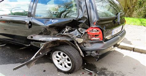 In fact, according to the insurance research council, about 1 in 8 drivers doesn't have auto insurance. Handling an Accident with an Uninsured Driver | Charlotte ...