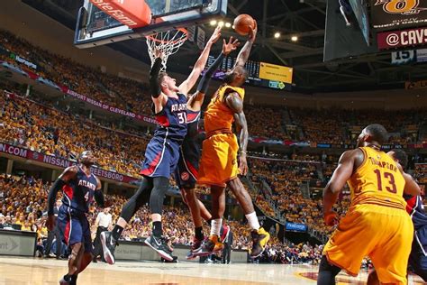 Ranking Lebrons Best Playoffs Dunks Of His Career Nike