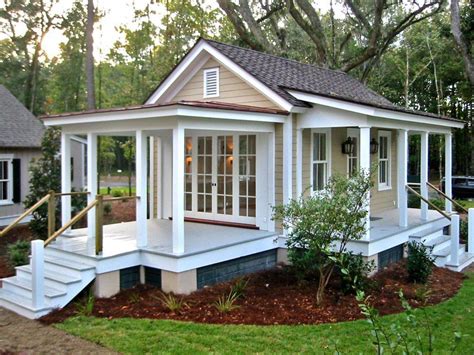 12 Surprising Granny Pod Ideas For The Backyard Granny Cottage Porches