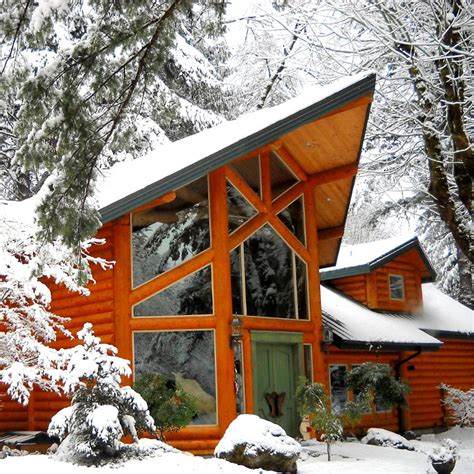 Romantic River Winter Cabins In Oregon Travel Oregon