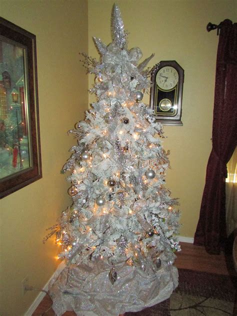 Diy Flocked Christmas Tree With Spray Paint