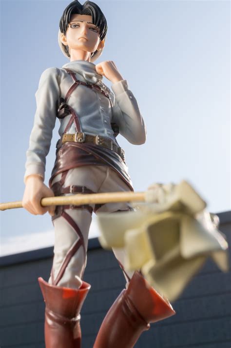 リヴァイ・アッカーマン (levi ackermann)は進撃の巨人に登場する架空の人物。 調査兵団の兵士長。人類最強の兵士として知られ、その実力は1人で1個旅団並の戦力とも噂される。 冷徹かつ無愛想。現実主義で口調も辛辣。 Addicted to FIGURES: 【プライズレビュー】進撃の巨人 DXFお掃除 ...