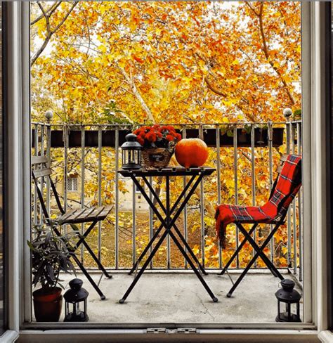 9 Outdoor Fall Décor Ideas For Your Balcony Balcony Boss