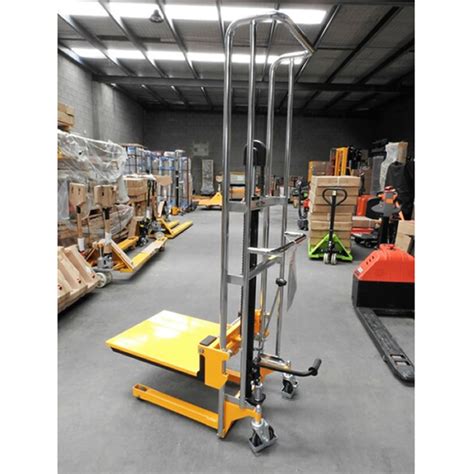 Manual Platform Stacker 400kg 1500mm Lift Height Handling Equipment