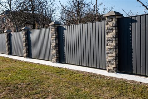 10 Stone Fence Ideas For Your Home Love Home Designs