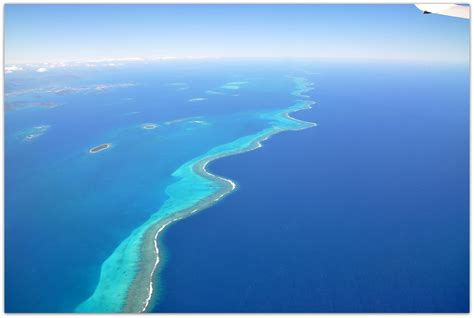 New Caledonia Barrier Reef Horizon The New Caledonia