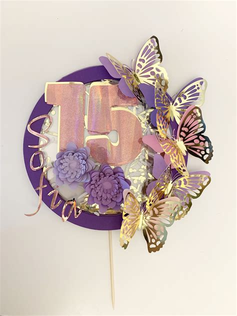 Pin De ᴬᴹᴱᴺᴬ🦋 En 🎂happy Birthday Fiesta Con Tema De Mariposas Decoracion De Quinceaños Temas