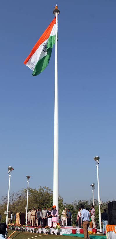 Gujarat Cm Unfurls States Tallest 100 Feet High National Flag At