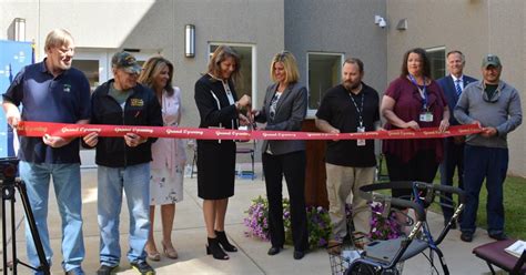 Tomah Va Opens New Building To Aid Healing