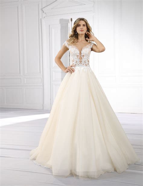 321043 Wedding Dress from Ladybird - hitched.co.uk