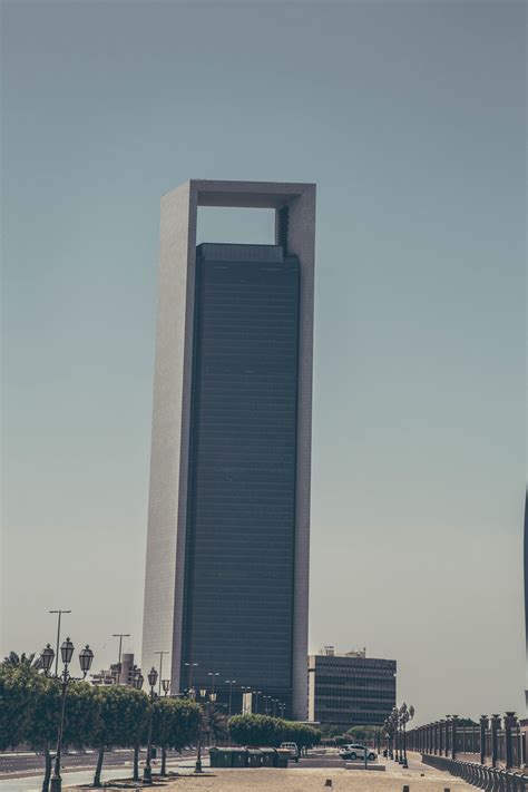 무료 이미지 건축물 시티 마천루 기념물 도심 아치 경계표 정면 탑 블록 컨트롤 타워 도시 지역