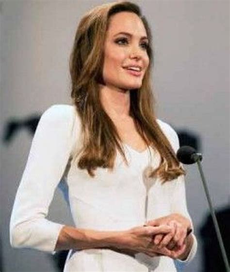 Angelina Jolie Diet Workout 2 Dietworkout In 2020 Diet Inspiration