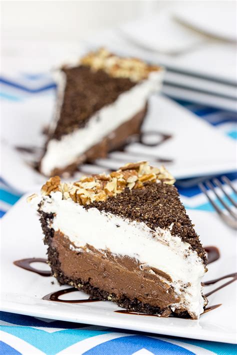Bake in the oven for 10 mins to firm up. Mocha Mississippi Mud Pie | Tasty combination of chocolate + coffee!