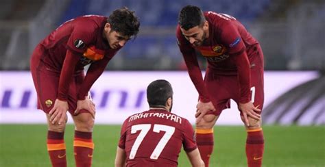 Sigue el partido entre roma y ajax en directo. Roma maakt selectie voor duel met Ajax bekend: drie grote ...