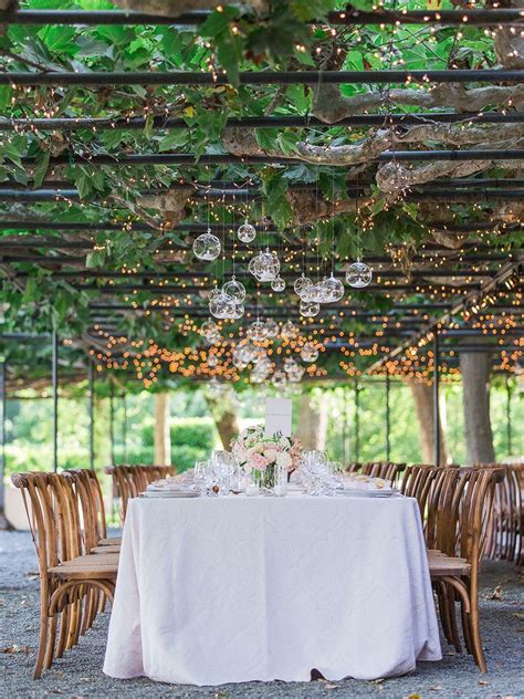 The sturdy and durable, wood box features a generous sized slot on the rounded top for easy collection of cards, and the box opens up for easy access to cards when you swing open the metal locking clasp. Our Favorite Ideas for a Nature Themed Wedding | The ...