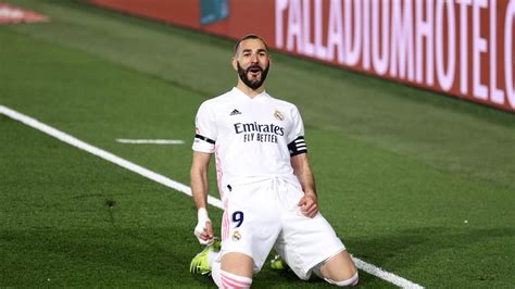 Karim mostafa benzema (french pronunciation: Mercato : Karim Benzema va prolonger avec le Real Madrid ...