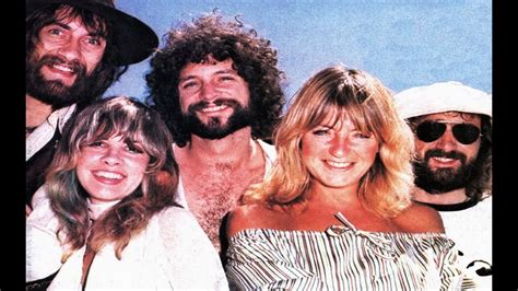 Don't stop is a song by the rock group fleetwood mac, written by vocalist and keyboard player christine mcvie. Fleetwood Mac - DON´T STOP (Christine Mc Vie) With Lyrics ...