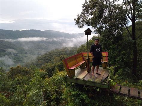All this time it was owned by deni anggoleta, it was hosted by asia pacific network information centre, godaddy.com llc and others. Puncak Sorombipi Wisata Alam Di Belakang Kantor Pemerintahan Bupati Kolaka Timur - Travel Blogger