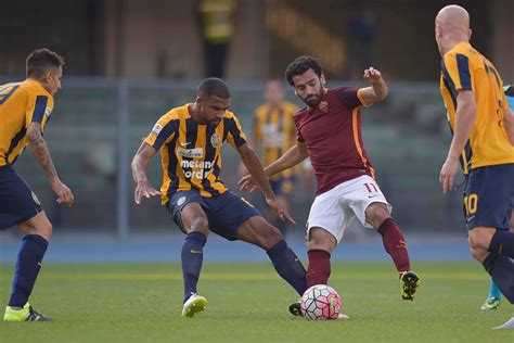 Carles pérez is expected to start as a number 10, while edin dzeko could leave the club soon as inter are interested in a swap deal for the bosnian forward. Prediksi Roma vs Hellas Verona 17 September 2017