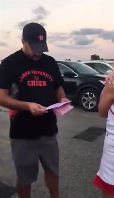 Video Shows Daughter In Texas Asking Stepdad To Adopt Her Daily Mail