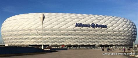 Spiele waren für allianz arena geplant. Tour Estádio Allianz Arena em Munique