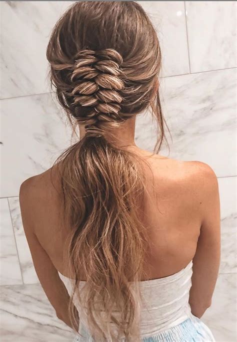18 Fancy Ponytail Hairstyle Easy Design To Upgrade Your Looks Page 11