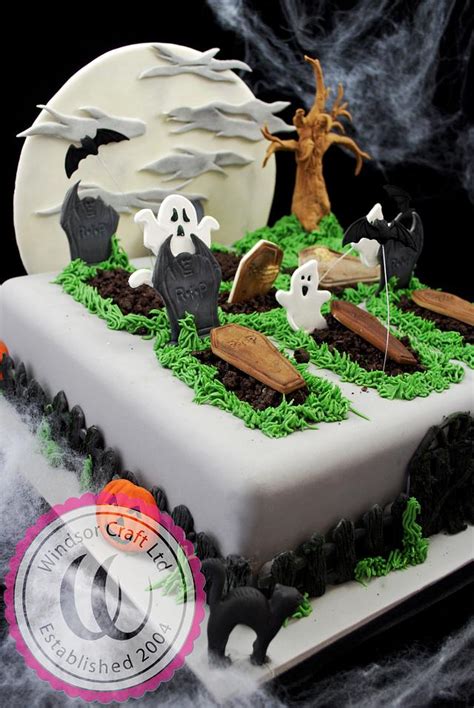 Halloween Graveyard Cake By Windsor Decorated Cake By Cakesdecor