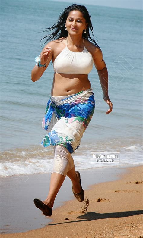 Hot Two Piece Pics Of Anushka Running On Beach And Hot Navel Show Wiral Beauties