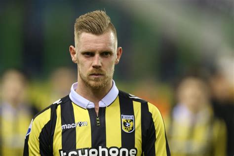 Vitesse was not that far away from the title last season as they finished at the 4th spot on the table in dutch eredivisie. Willem II steelt de punten in Arnhem ...