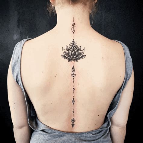 Symbol der reinheit des herzens und der ursprünglichen natur. 1001 + Ideen und Inspirationen für ein Lotusblume Tattoo ...