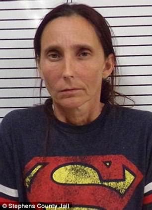 Oklahoma Woman Pleads Guilty To Incest For Marrying Mom Daily Mail Online
