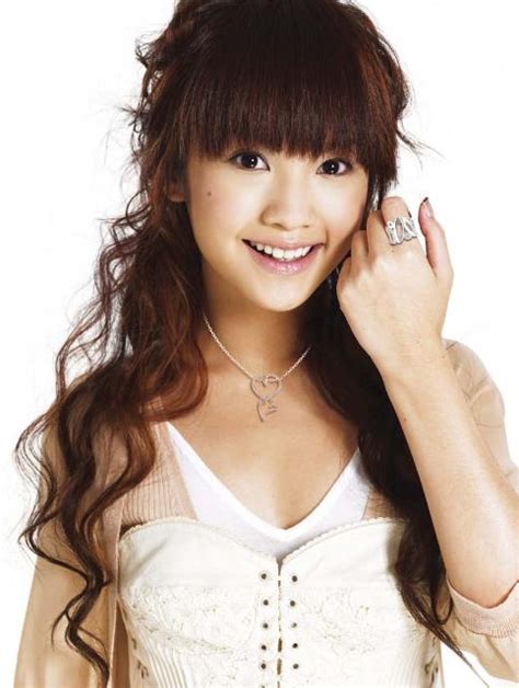 Rainie Yang Born June 4 1984 Chinese Host Singer Actress World