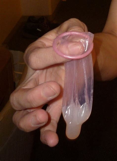 Condom Aquilifer