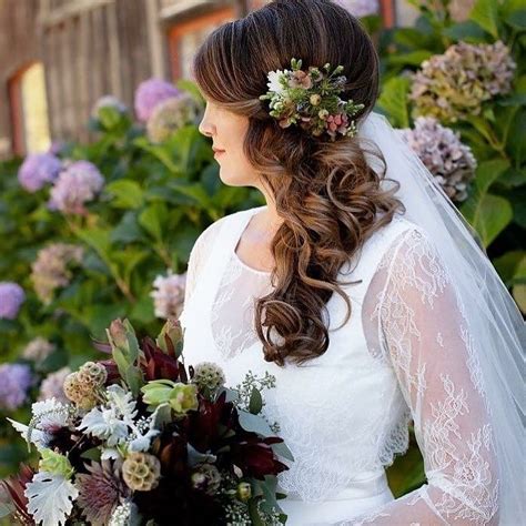 Side Swept Ponytail With Curls By Megan Wedding Hair